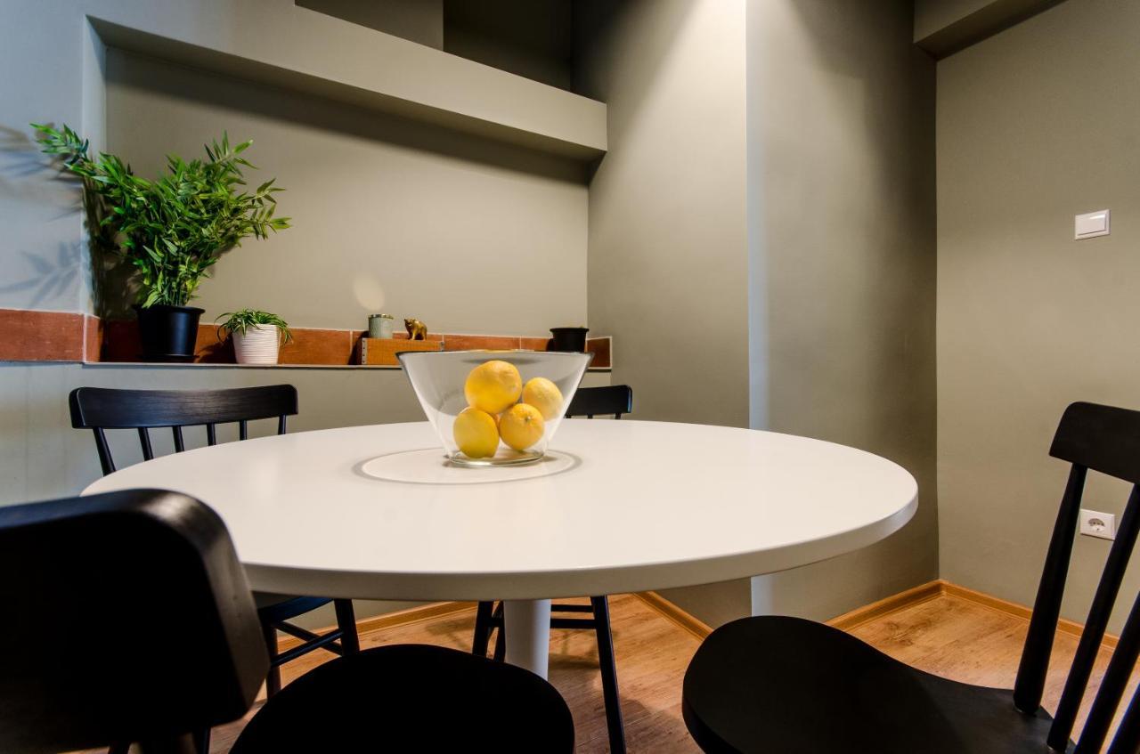Paulay'S Studio Apartment In The City Center. Budapest Exterior foto